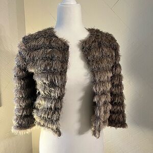 Piko 1988 Faux Fur Cropped Shrug in Taupe